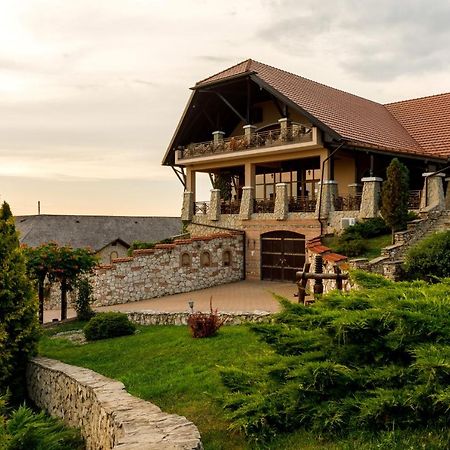 Chateau Vartely Orhei Extérieur photo